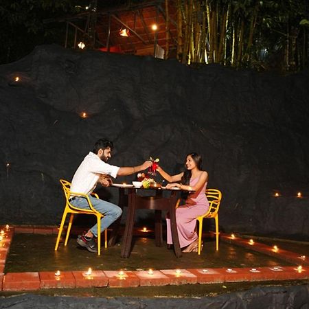 Clay Resort By Bestinn Leisure - Wayanad Padinjarathara エクステリア 写真